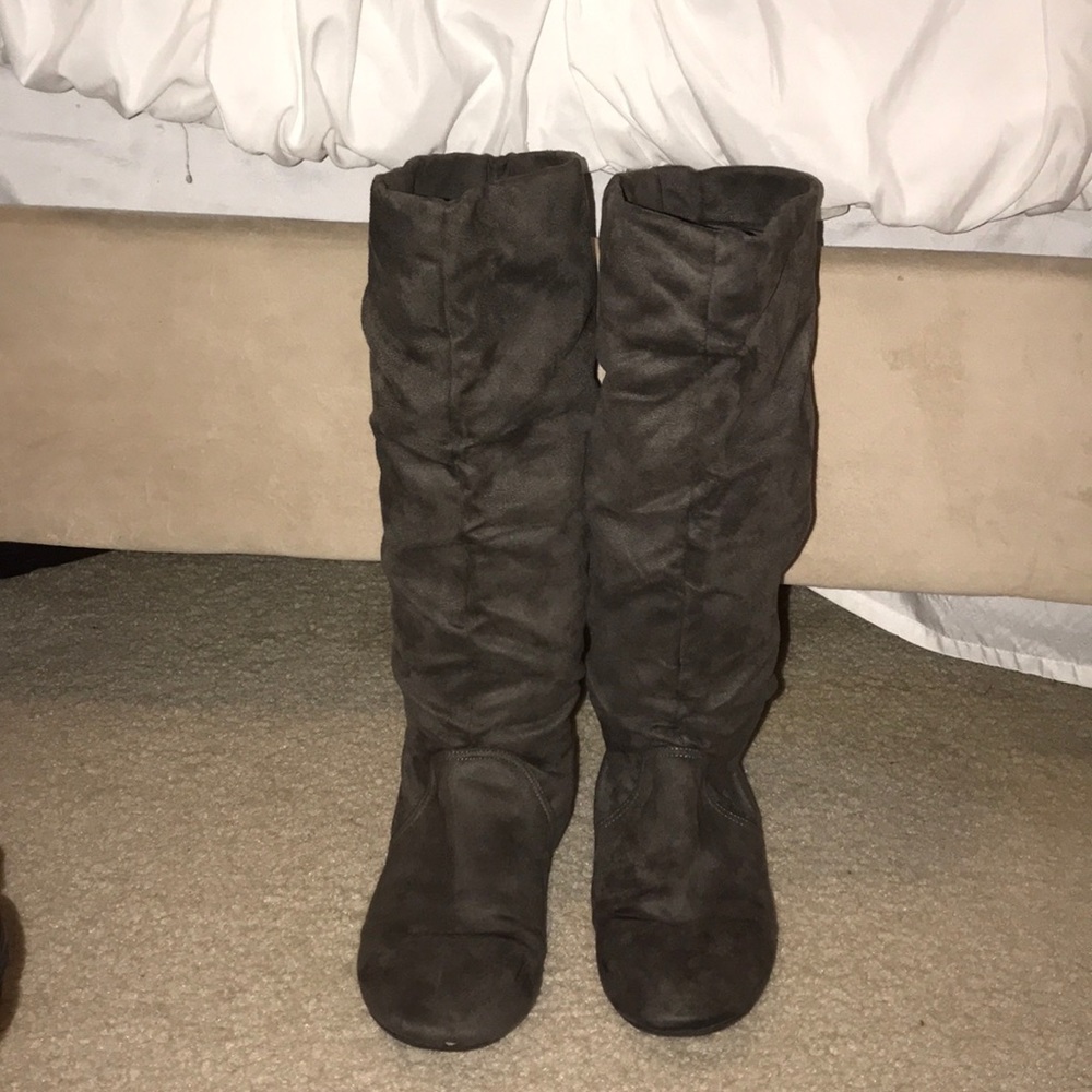 Grey tall boots